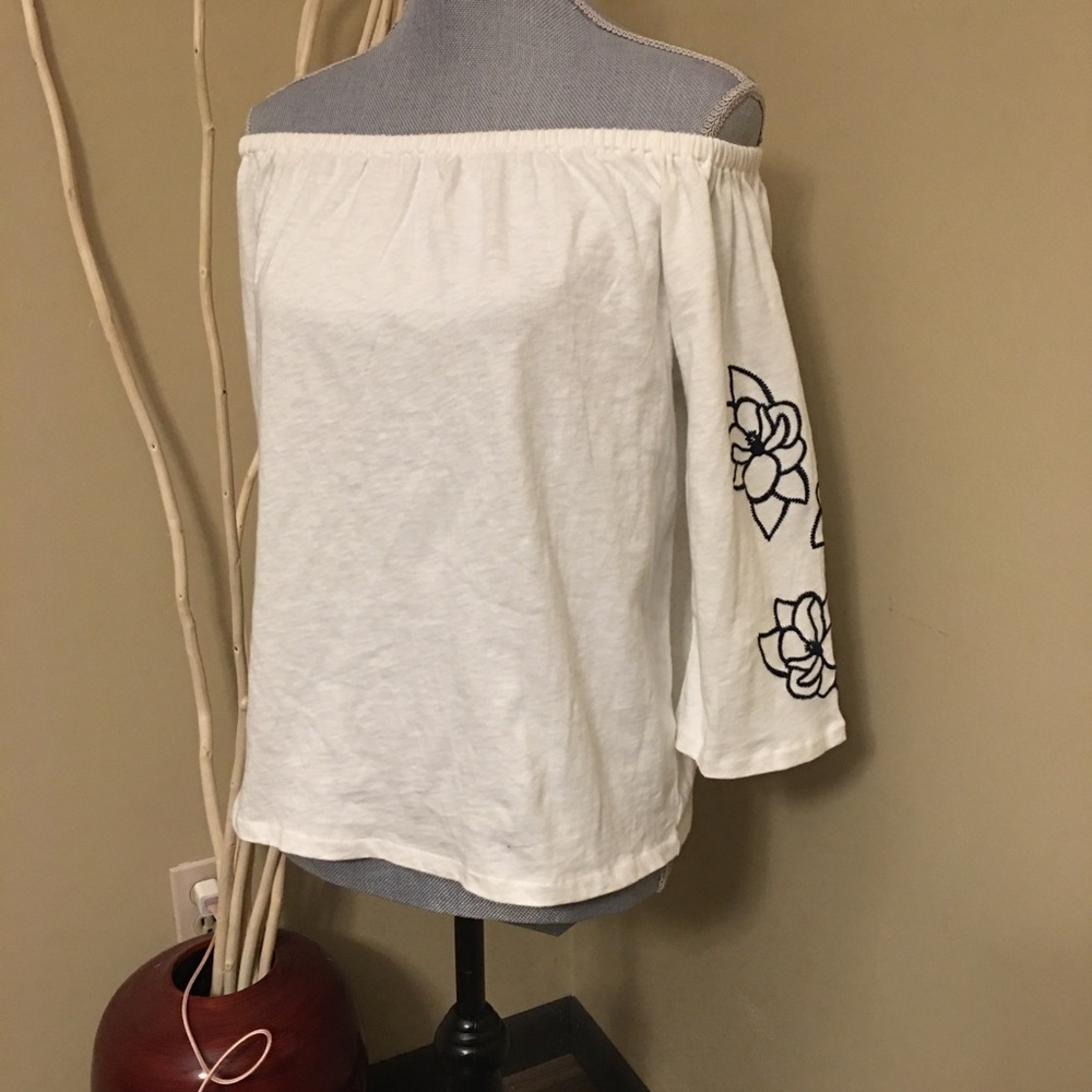 NWT J Crew off the shoulder embroidered top size L